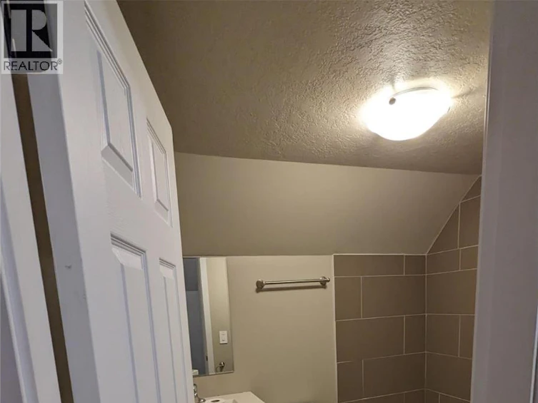 168 Yew Street, Kamloops, BC, V2B 3Z9 - 15