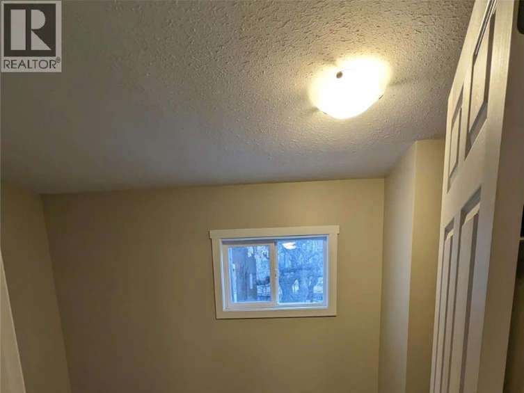 168 Yew Street, Kamloops, BC, V2B 3Z9 - 17