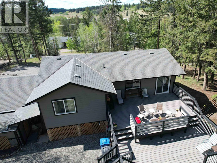 4737 Sussnee Road, 100 Mile House, BC, V0K 2Z0 - 9