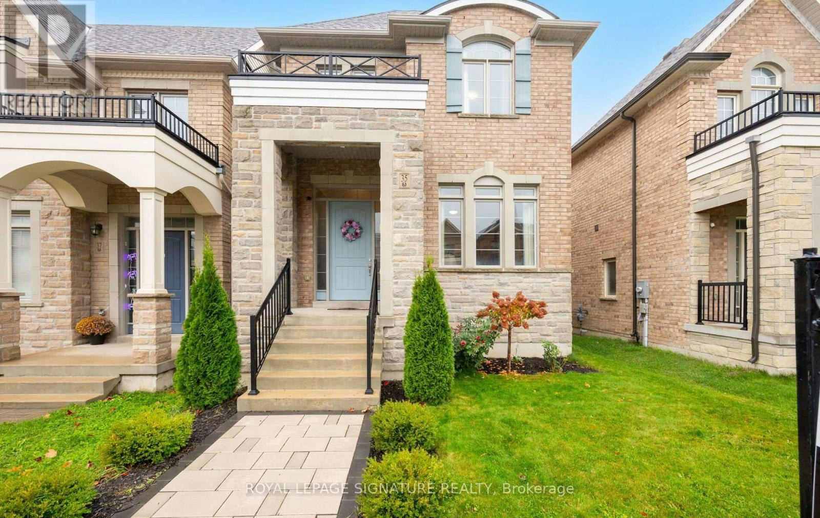 35 Clara May Avenue, East Gwillimbury, ON, L9N 0R4