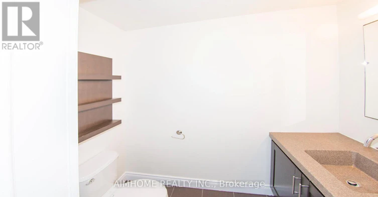 TH 118-90 Stadium Road, Toronto, ON, M5V 3W5 - 16