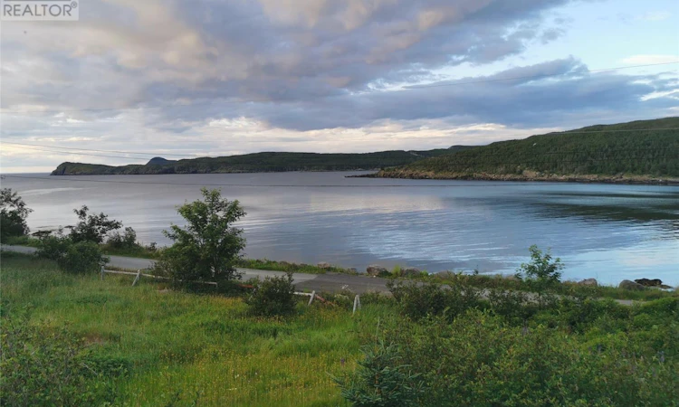 73-75 Vitter's Cove Road