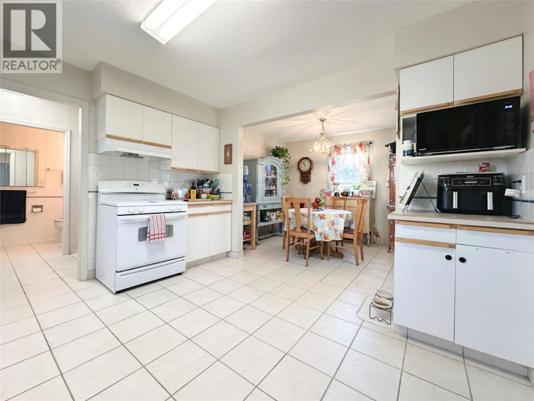 8711 78th Avenue, Osoyoos, BC, V0H 1V0 - 13