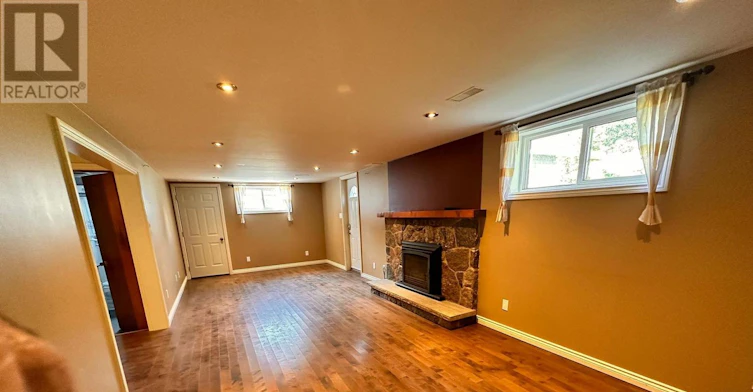 404 Trent Street W, Whitby, ON, L1N 1M5 - 9