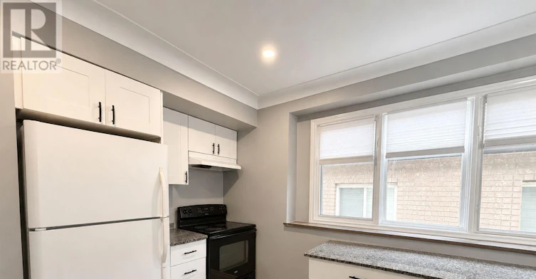 1102 Langlois Ave Avenue, Windsor, ON, N9A 2H5 - 4