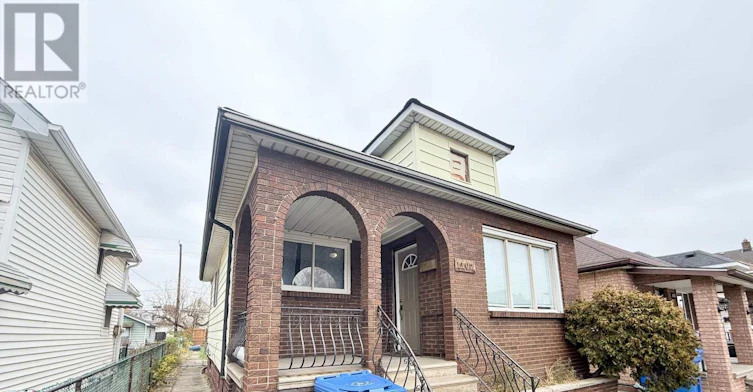 1102 Langlois Ave Avenue, Windsor, ON, N9A 2H5