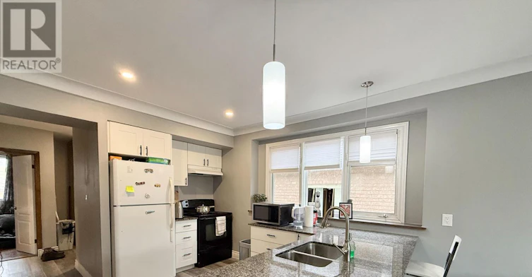1102 Langlois Ave Avenue, Windsor, ON, N9A 2H5 - 5