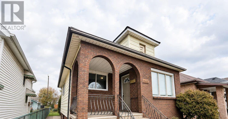 1102 Langlois Ave Avenue, Windsor, ON, N9A 2H5 - 2
