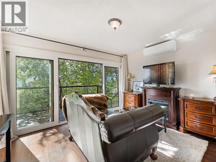 2165 Paly Road, Kelowna, BC, V1V 2B9 - 29