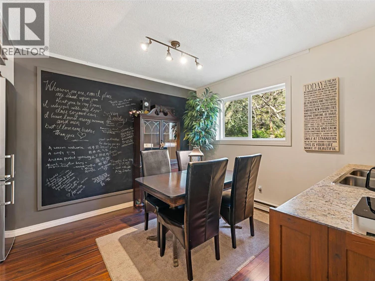 2165 Paly Road, Kelowna, BC, V1V 2B9 - 25