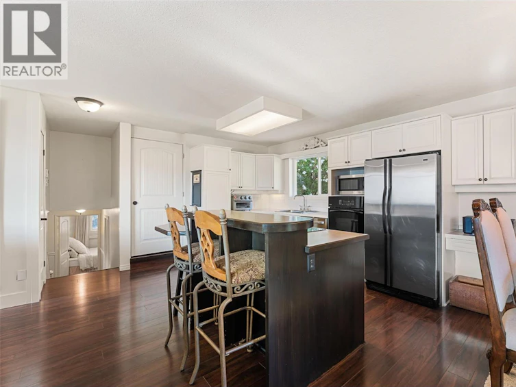 2165 Paly Road, Kelowna, BC, V1V 2B9 - 12