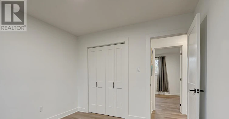 13 Dunwich Drive, St. Thomas, ON, N5R 4T7 - 14