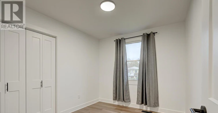 13 Dunwich Drive, St. Thomas, ON, N5R 4T7 - 11