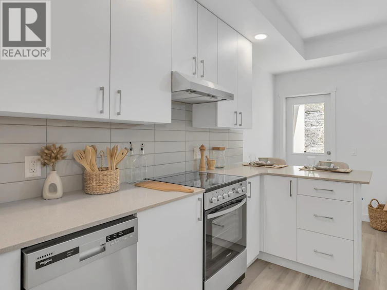 304-1111 Frost Road, Kelowna, BC, V1W 0G7 - 20