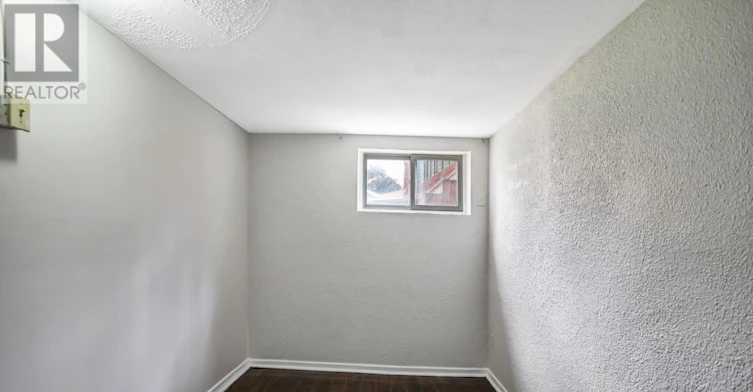 LOWER-16 Kingsdown Drive, Toronto, ON, M1K 3B8 - 5