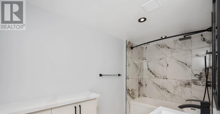 712-1055 Bay Street, Toronto, ON, M5S 3A3 - 20