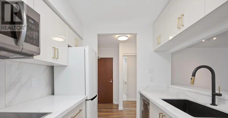 712-1055 Bay Street, Toronto, ON, M5S 3A3 - 23