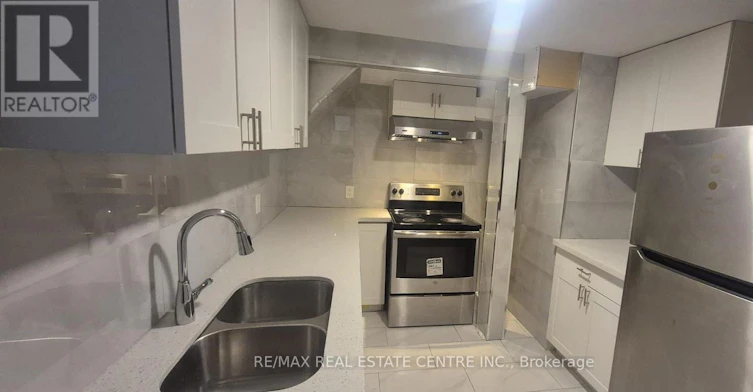 LOWER-17 Millcar Drive, Toronto, ON, M1B 6J6 - 10