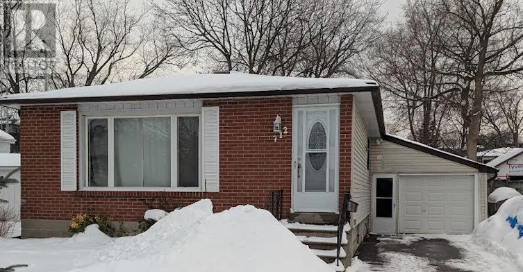 MAIN-712 Victory Drive, Pickering, ON, L1W 2S2
