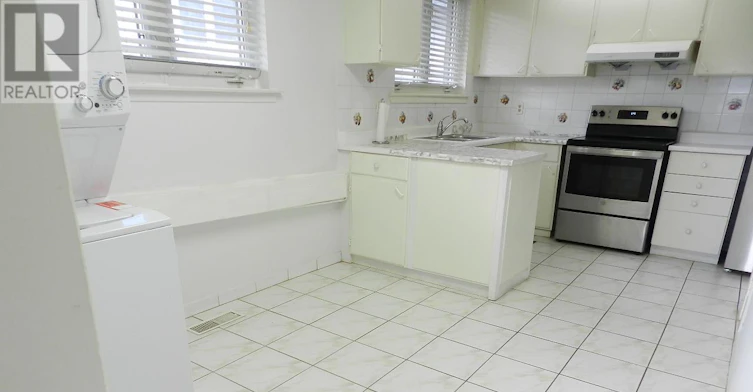 UPPER-3367 Verhoeven Drive, Mississauga, ON, L5C 2B3 - 6