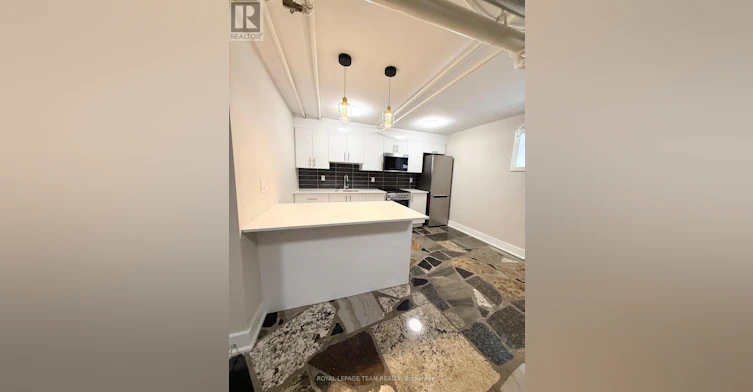 15 A-325 Cooper Street, Ottawa, ON, K2P 0G5 - 5