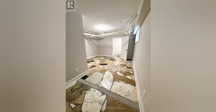 15 A-325 Cooper Street, Ottawa, ON, K2P 0G5 - 13