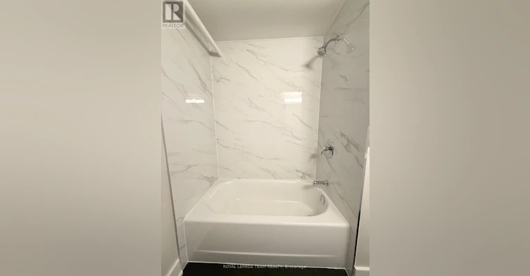 15 A-325 Cooper Street, Ottawa, ON, K2P 0G5 - 10