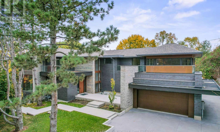 103 Old Colony Road