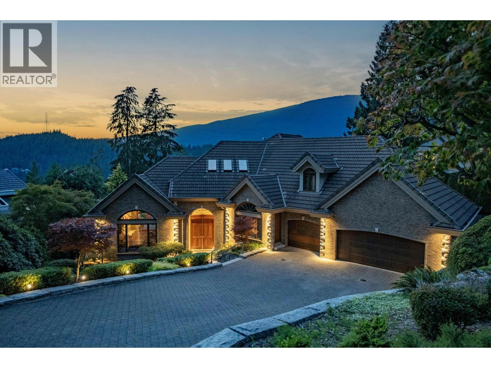 3411 Senkler Road, Port Moody, BC, V3H 4S3
