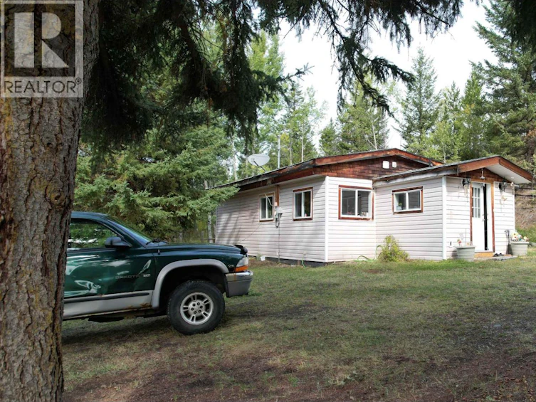 8043-83 Mile Road, Lone Butte, BC, V0K 2E2 - 9