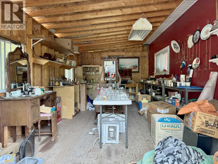 8043-83 Mile Road, Lone Butte, BC, V0K 2E2 - 34