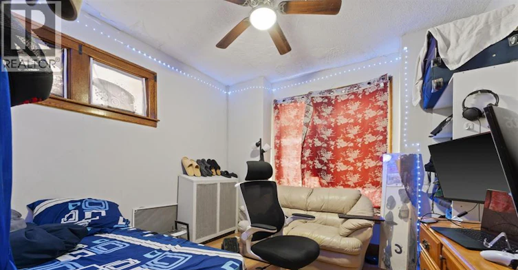 Room 1-3060 Sandwich, Windsor, ON, N9C 1A4 - 8