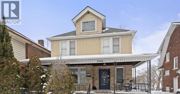 Room 1-3060 Sandwich, Windsor, ON, N9C 1A4