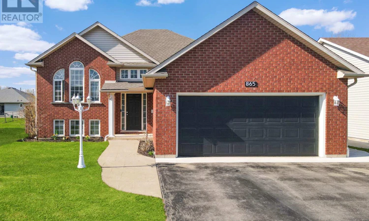 865 Canada Drive