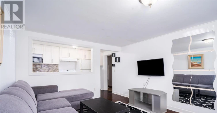 LOWER 1-224 Pickering Street, Toronto, ON, M4E 3J8 - 6