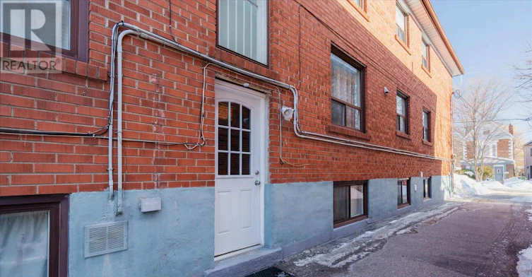 LOWER BACH-224 Pickering Street, Toronto, ON, M4E 3J8 - 3