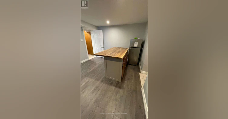 65 Whitburn Crescent, Toronto, ON, M3M 2S5 - 7