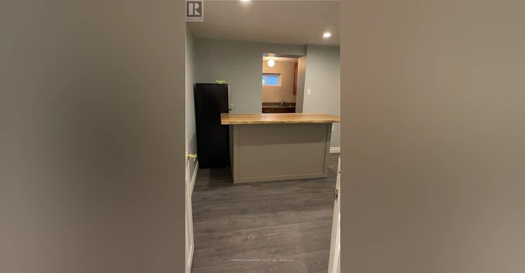 65 Whitburn Crescent, Toronto, ON, M3M 2S5 - 4