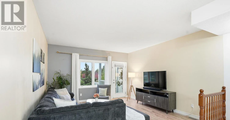 104 Fir Lane, Kemptville, ON, K0G 1J0 - 10