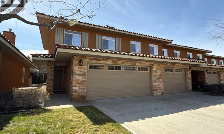 37-7200 Cottonwood Drive