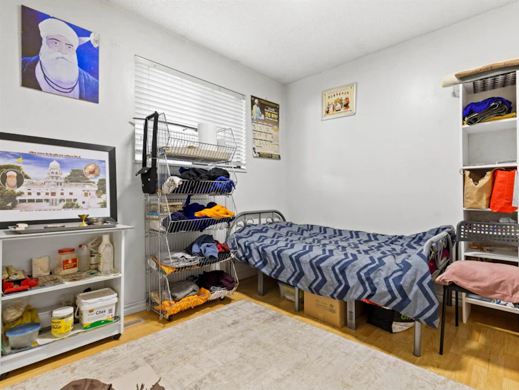 8666 August Drive, Surrey, BC, V3S 5A2 - 11
