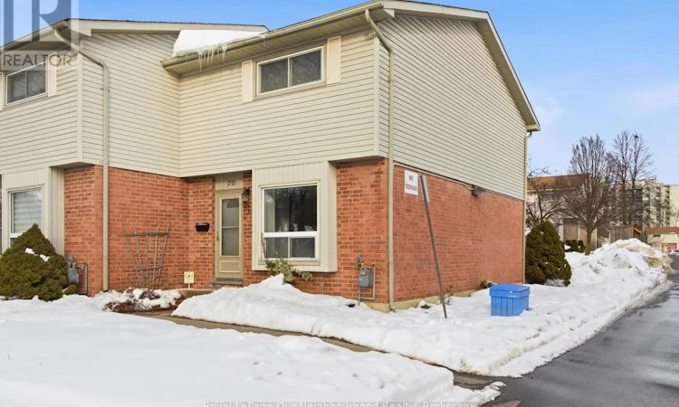 70-226 Highview Avenue W