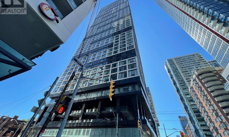 2905-181 Dundas Street E