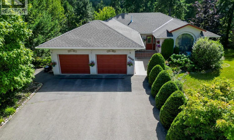 2600 Fairway Place