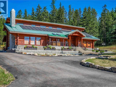 5738 Goudie Road - 3