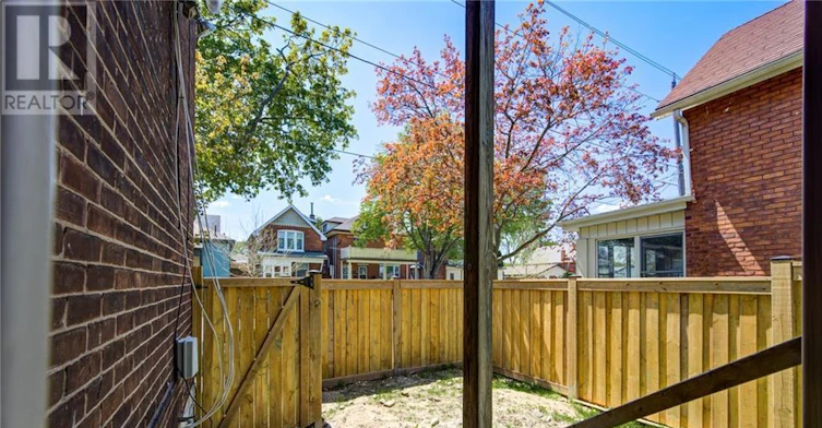 UPPER-200 Park Avenue, Brantford, ON, N3S 5K1 - 8