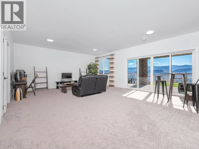 6-7735 Okanagan Hills Boulevard, Vernon, BC, V1H 0A7 - 27
