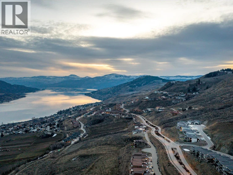 6-7735 Okanagan Hills Boulevard, Vernon, BC, V1H 0A7 - 44