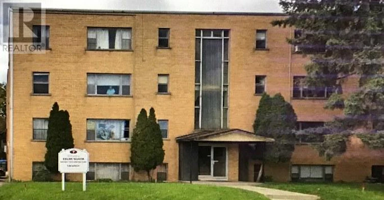 305-7 Osler Court, Hamilton, ON, L9H 4L2