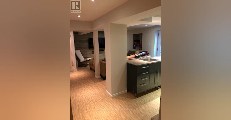 BASEMENT-32 Attridge Drive, Aurora, ON, L4G 6J3 - 2